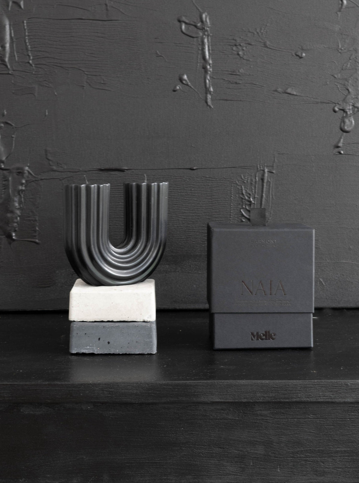 Harmony Candle (Noir)